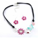 Parure fleurs, collier et boucles d'oreilles